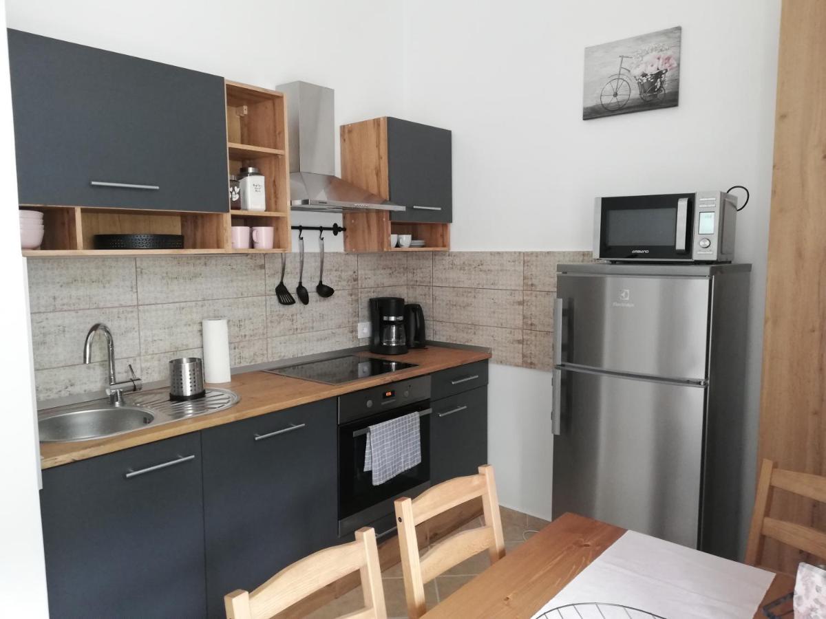 Gold 2 Apartman Sopron Exterior foto